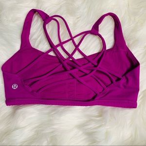 Lululemon Athletica Criss Cross Back Free to be Sports Bra